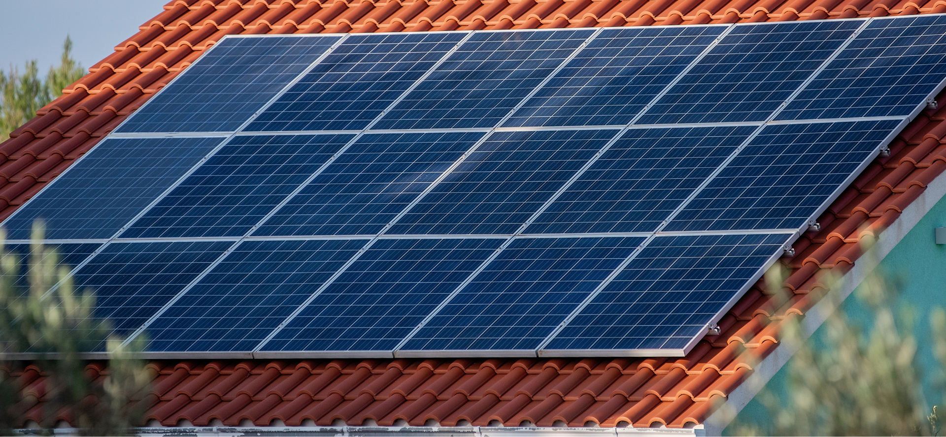 Installation de panneaux solaires photovoltaïques en Beaujolais