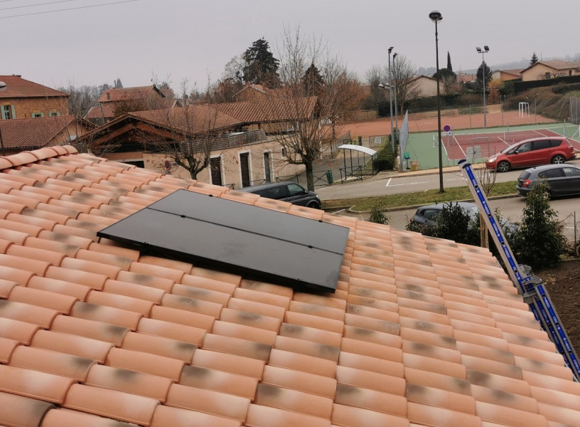 Installation photovoltaïque à Lacenas